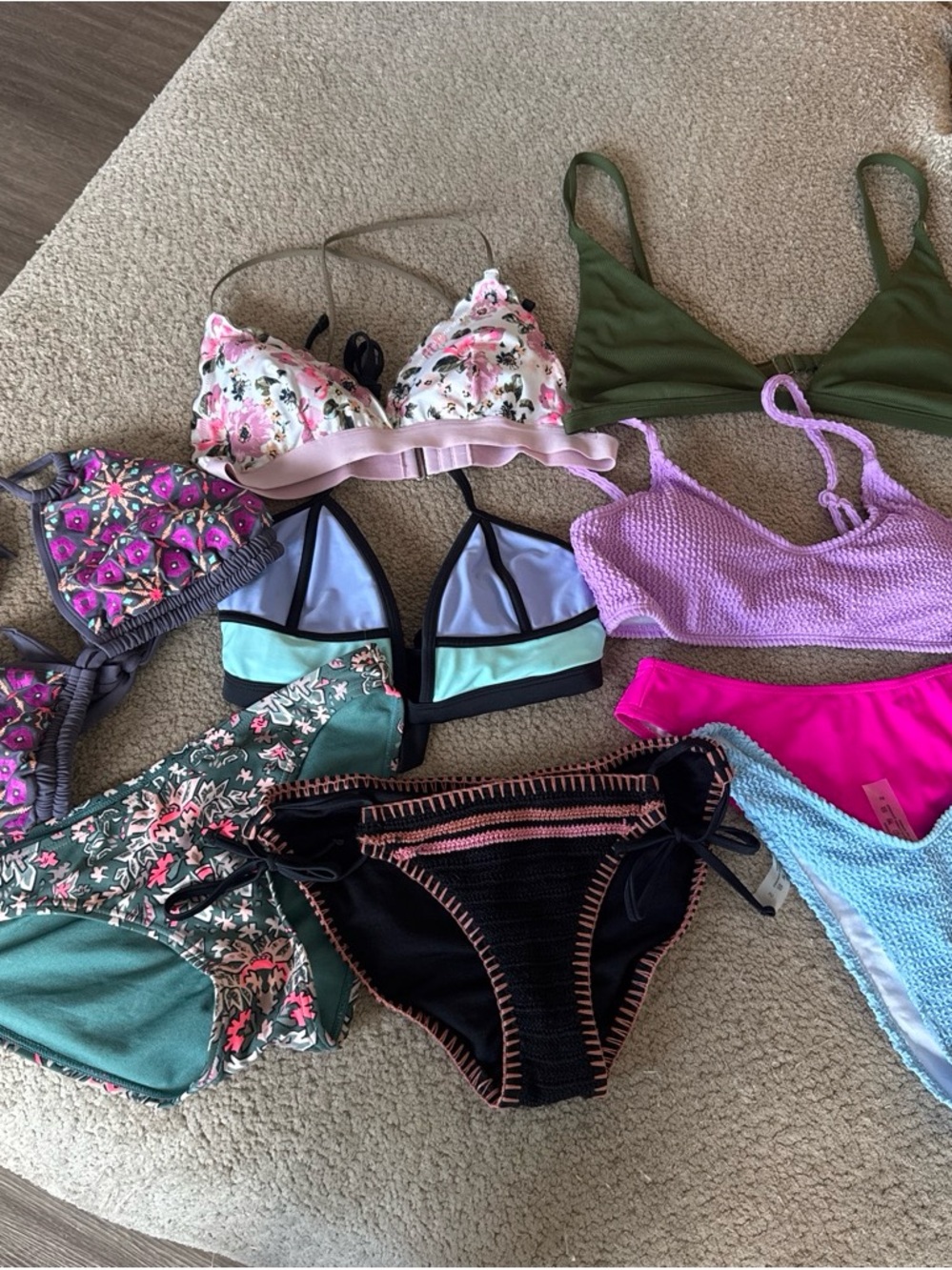 Mixed Lot of Women's Bikini Tops & Bottoms - Floral, Olive, Lavender, Black